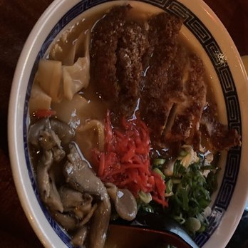 Jing Yan - Fried chicken ramen - Chinese Near Me - Portland, Maine
