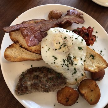 Tilikum Place Cafe - TPC Breakfast Plate - New American Near Me - Seattle, Washington