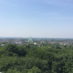 Bismarck Turm - Ausblick Richtung Bergbaumuseum