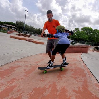 Miami Skate Academy - Coach JT got his confidence so high that he went down a ramp on his first lesson. - Skate Parks Near Me Miami Skate Academy - Coach JT got his confidence so high that he went down a ramp on his first lesson. - Skate Parks Near Me