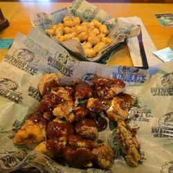 Wings Etc - Wings n Tots!