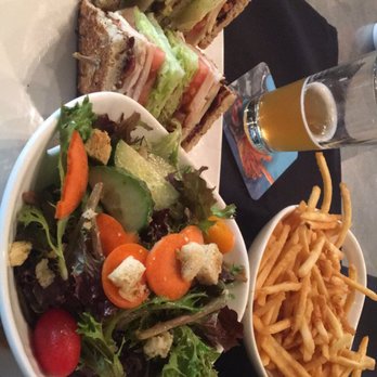 Yard House - Bars Near Me - Temecula, California Yard House - Bars Near Me - Temecula, California