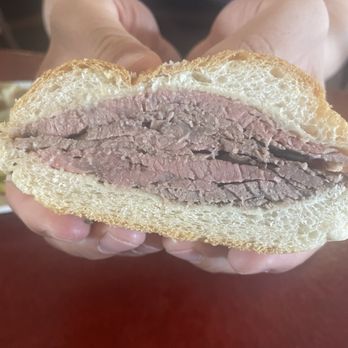 Schwabl's Restaurant - Roast Beef Sandwich - American Near Me - West Seneca, New York