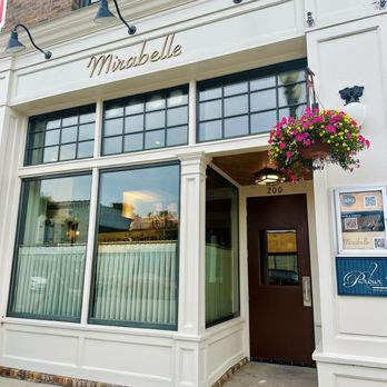 Mirabelle - Comfort Food Near Me - Excelsior, Minnesota