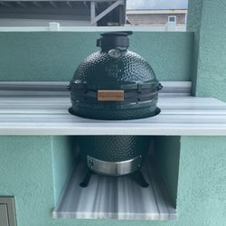 Grill & Hearth - Close up of BGE and enclosure