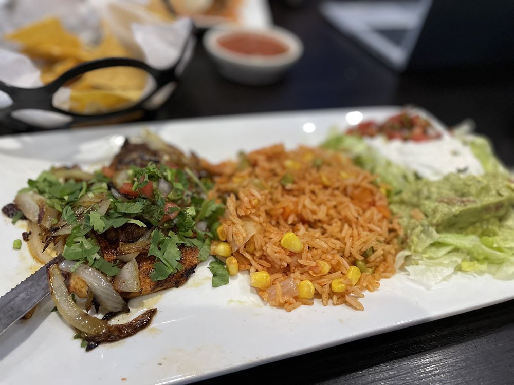 Casa Amigos Authentic Mexican Restaurant Image