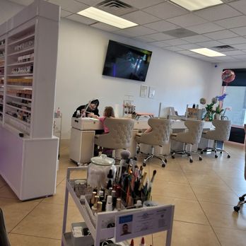 Lotus Nail Lounge - New location!! Congratulations! - Nail Salons Near Me - Las Vegas, Nevada Lotus Nail Lounge - New location!! Congratulations! - Nail Salons Near Me - Las Vegas, Nevada