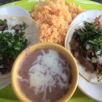 Roberto's Cantina - 6/08/16 - 2 tacos platter. Carne Asada and Carnitas had ZERO flavor! The beans & rice were not bad. - Mexican Near Me - Sunnyvale, California