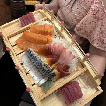 Nagoya - Sushi Bars Near Me - Golden Valley, Minnesota