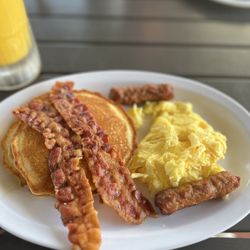 Farmhouse Restaurant - Slam special