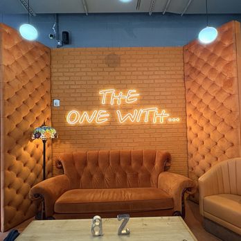 Central Perk - Sandwiches Near Me - New York, New York