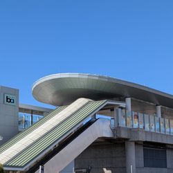 Oakland International Airport - Terminal 1 - BART