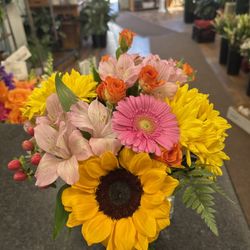 Coady Florist - Every day is a Beach Day! Happy Sunflowers and Gerbera Daisies.