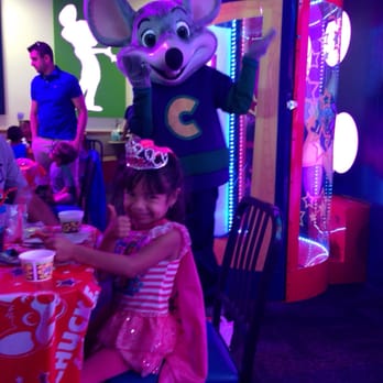 Chuck E. Cheese - We had a blast with the LIVE SHOW!! Chuck e cheese and staff preformed!!! - Arcades Near Me - Wesley Chapel, Florida Chuck E. Cheese - We had a blast with the LIVE SHOW!! Chuck e cheese and staff preformed!!! - Arcades Near Me - Wesley Chapel, Florida