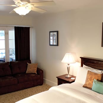 The Edgewater - Ocean View Suite One - Hotels Near Me - Avalon, California The Edgewater - Ocean View Suite One - Hotels Near Me - Avalon, California