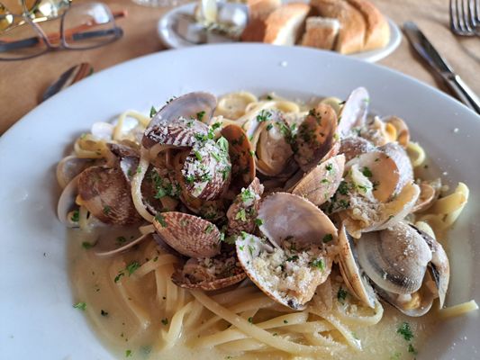 Vittorio's Italian Trattoria by null