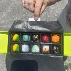Norman Loves Confections - 10 count