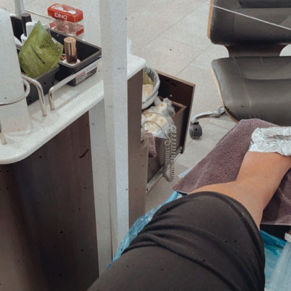 Michael Michele Nail Spa - Liner in tub, and divider between tech and guest! - Nail Salons Near Me - Virginia Beach, Virginia Michael Michele Nail Spa - Liner in tub, and divider between tech and guest! - Nail Salons Near Me - Virginia Beach, Virginia