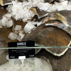 Kutter 4 - Kutter4, Fischverkauf & mehr. Sassnitz im Stadthafen