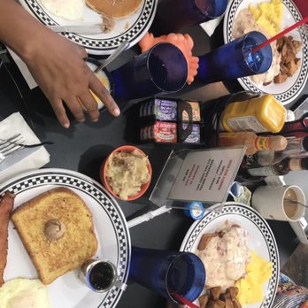 Grump's Cafe - Crofton - Breakfast & Brunch Near Me - Gambrills, Maryland