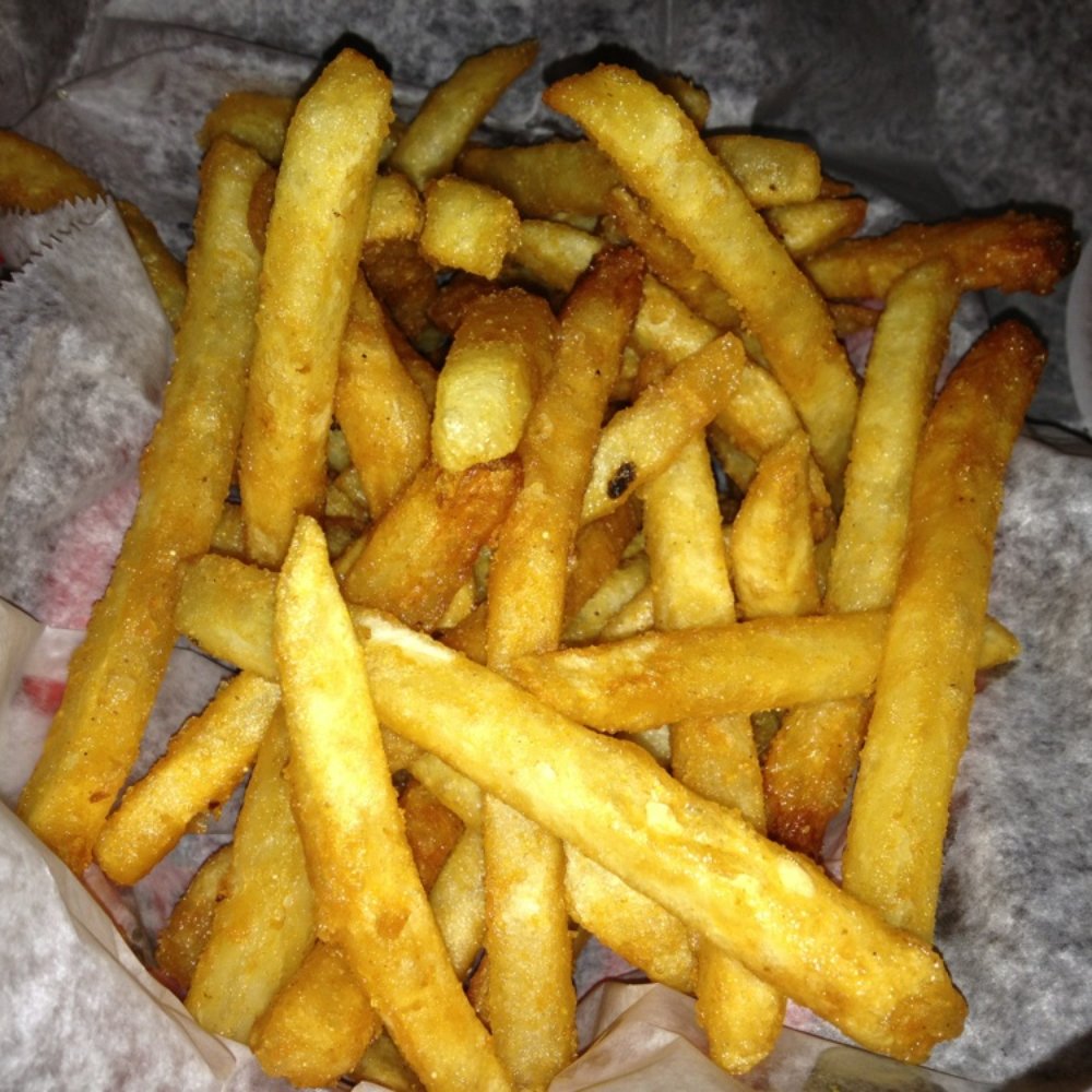 Oscar's Tavern - French Fries - Dive Bars Near Me - Philadelphia, Pennsylvania