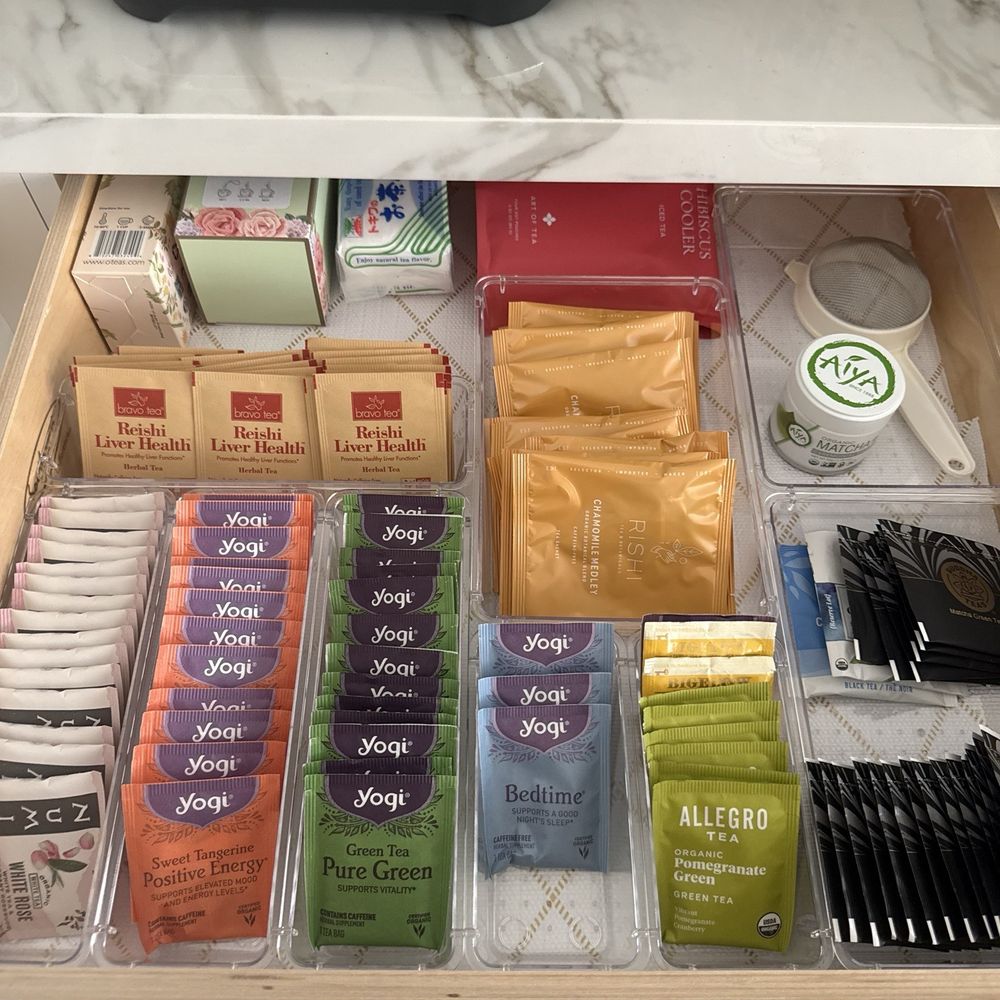 Kyla Barrett - Organized tea drawer - Home Organization Near Me Kyla Barrett - Organized tea drawer - Home Organization Near Me
