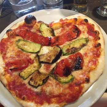That's Amore - Heart shaped pizza - Italian Near Me - Rome, RM