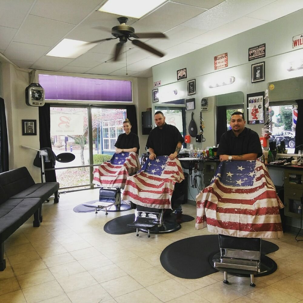 Rios' Final Touch Barber Shop Logo