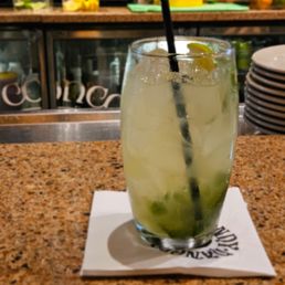 Happy Hour Mango Mojito