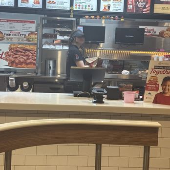 Arby's - Fast Food Near Me - Plymouth, Michigan