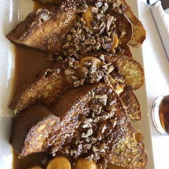 Over Easy - Arcadia - French Caramelized Banana & Pecan Brioche French Toast - Breakfast & Brunch Near Me - Phoenix, Arizona Over Easy - Arcadia - French Caramelized Banana & Pecan Brioche French Toast - Breakfast & Brunch Near Me - Phoenix, Arizona