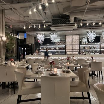 La Vie - Restaurant - Cocktail Bars Near Me - Washington, DC, District of Columbia