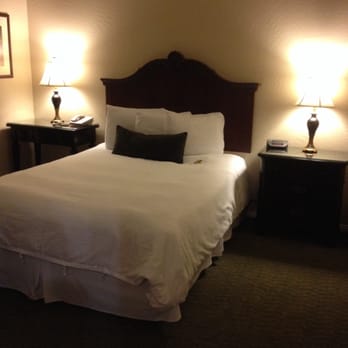 Bay Meadows Resort - Bedroom - Resorts Near Me - Big Bear Lake, California Bay Meadows Resort - Bedroom - Resorts Near Me - Big Bear Lake, California