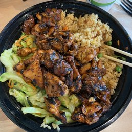 Orange Spicy Chicken Bowl Orange Spicy Chicken Bowl