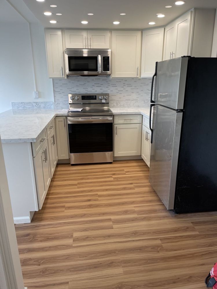 Slide of Renova Hawaii Home