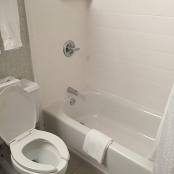 Holiday Inn Express Poughkeepsie - Hotels Near Me - Poughkeepsie, New York