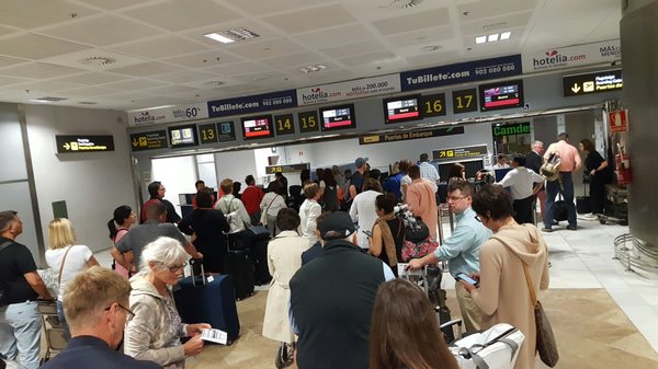 Tenerife South Airport by null
