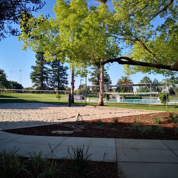 The Rec Pool - Swimming Pools Near Me - Davis, California The Rec Pool - Swimming Pools Near Me - Davis, California