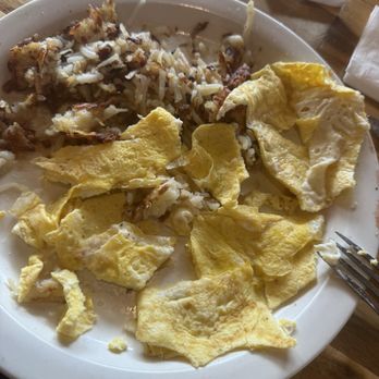 Angelo’s Cafe - Cheese Omelet and homefries with onions - Salad Near Me - Bryn Mawr, Pennsylvania Angelo’s Cafe - Cheese Omelet and homefries with onions - Salad Near Me - Bryn Mawr, Pennsylvania