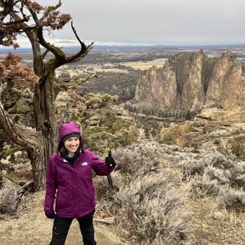 Smith Rock State Park - Smith Rock - Misery Ridge views - Parks Near Me - Terrebonne, Oregon