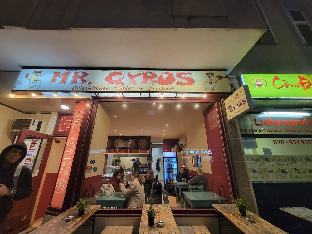 Mr. Gyros