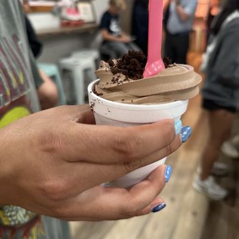 Yogurt Pump - $5 worth of froyo? - Ice Cream & Frozen Yogurt Near Me - Chapel Hill, North Carolina Yogurt Pump - $5 worth of froyo? - Ice Cream & Frozen Yogurt Near Me - Chapel Hill, North Carolina