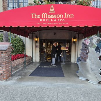 Mission Inn Restaurant - Entrance - Breakfast & Brunch Near Me - Riverside, California Mission Inn Restaurant - Entrance - Breakfast & Brunch Near Me - Riverside, California