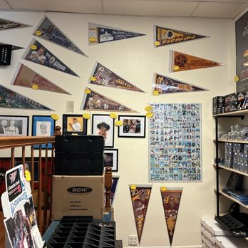 The Chaotic Collector - Vinyl Records Near Me - Culpeper, Virginia The Chaotic Collector - Vinyl Records Near Me - Culpeper, Virginia