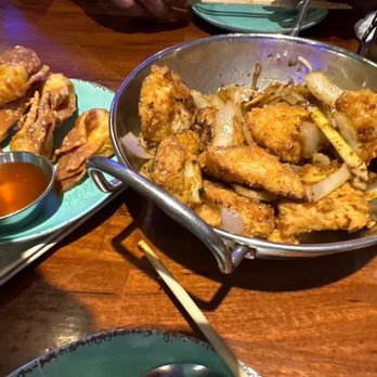 Pad Thai Cafe - Thai Near Me - Murfreesboro, Tennessee