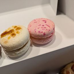 Creme brulee and strawberry champagne