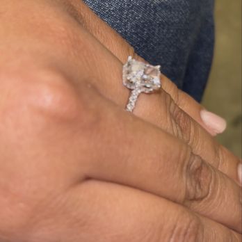 Santee Jewelry & Loan - Engagement Ring - Pawn Shops Near Me - Santee, California Santee Jewelry & Loan - Engagement Ring - Pawn Shops Near Me - Santee, California