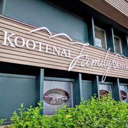 Kootenai Family Dental - CDA dentist
KOOTENAI FAMILY DENTAL
1420 LINCOLN WAY STE 200
COEUR D'ALENE ID 83814
https://kootenaifamilydental.com/