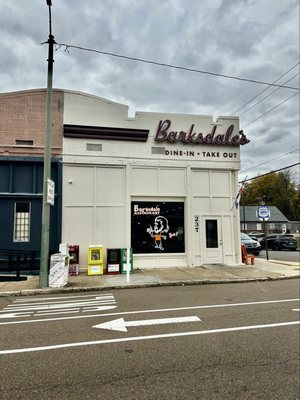Barksdale's by null