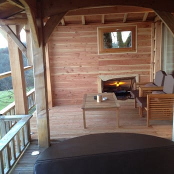Cabane et Spa - La terrasse - Guest Houses Near Me